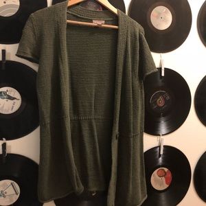 Army green shirt sleeve cardigan.